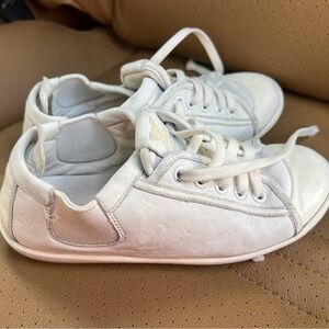 Louis Vuitton Ivory Monogram Sneakers